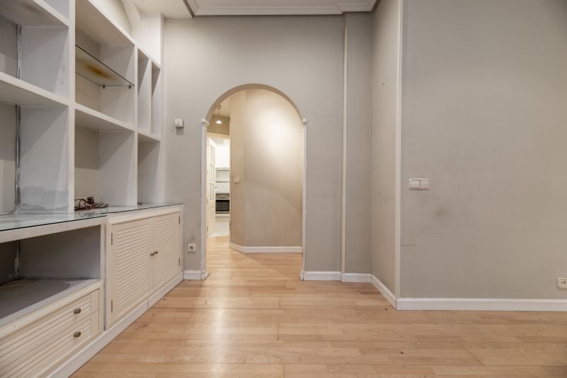 Bookcase Construction in Frederick, MD